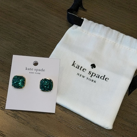 NEW Kate Spade Clay Pave Small Square Studs - Picture 4 of 7